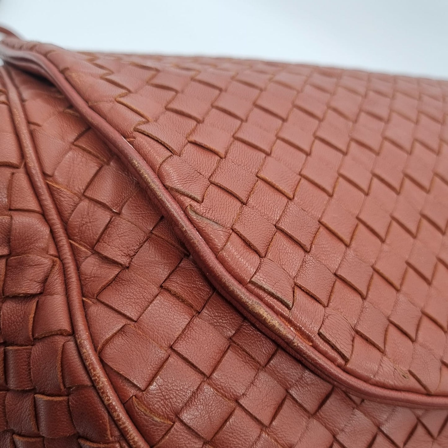 Bottega Venetta Interciatto Flap Bag Sling Bag Brick tahun 2011 size 31x10x32