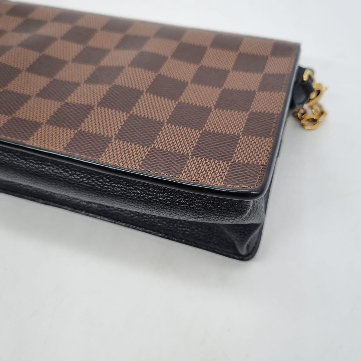 Louis Vuitton Vavin Damier Ebene Chain Wallet 2021 Size 16x4x13