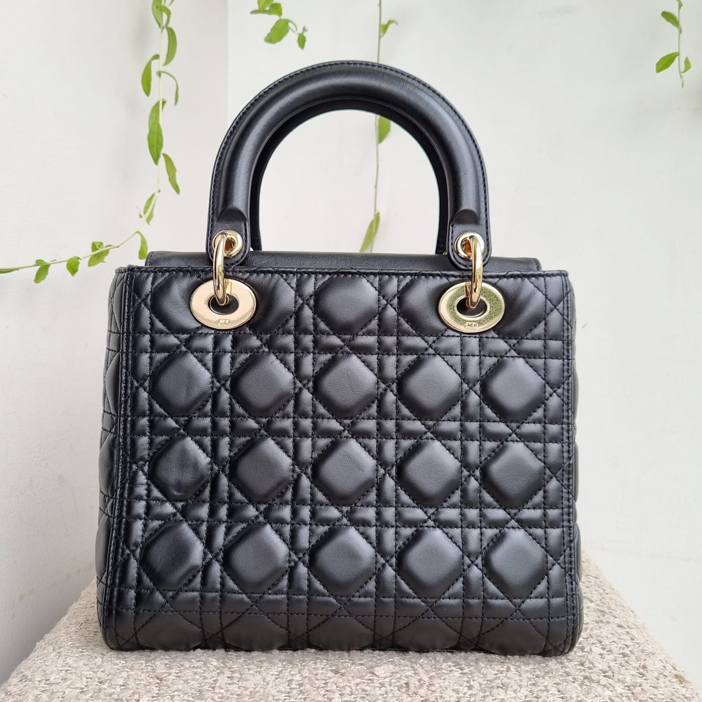 Dior Lady Dior Medium Black LGHW 2020 Size 24x10x21