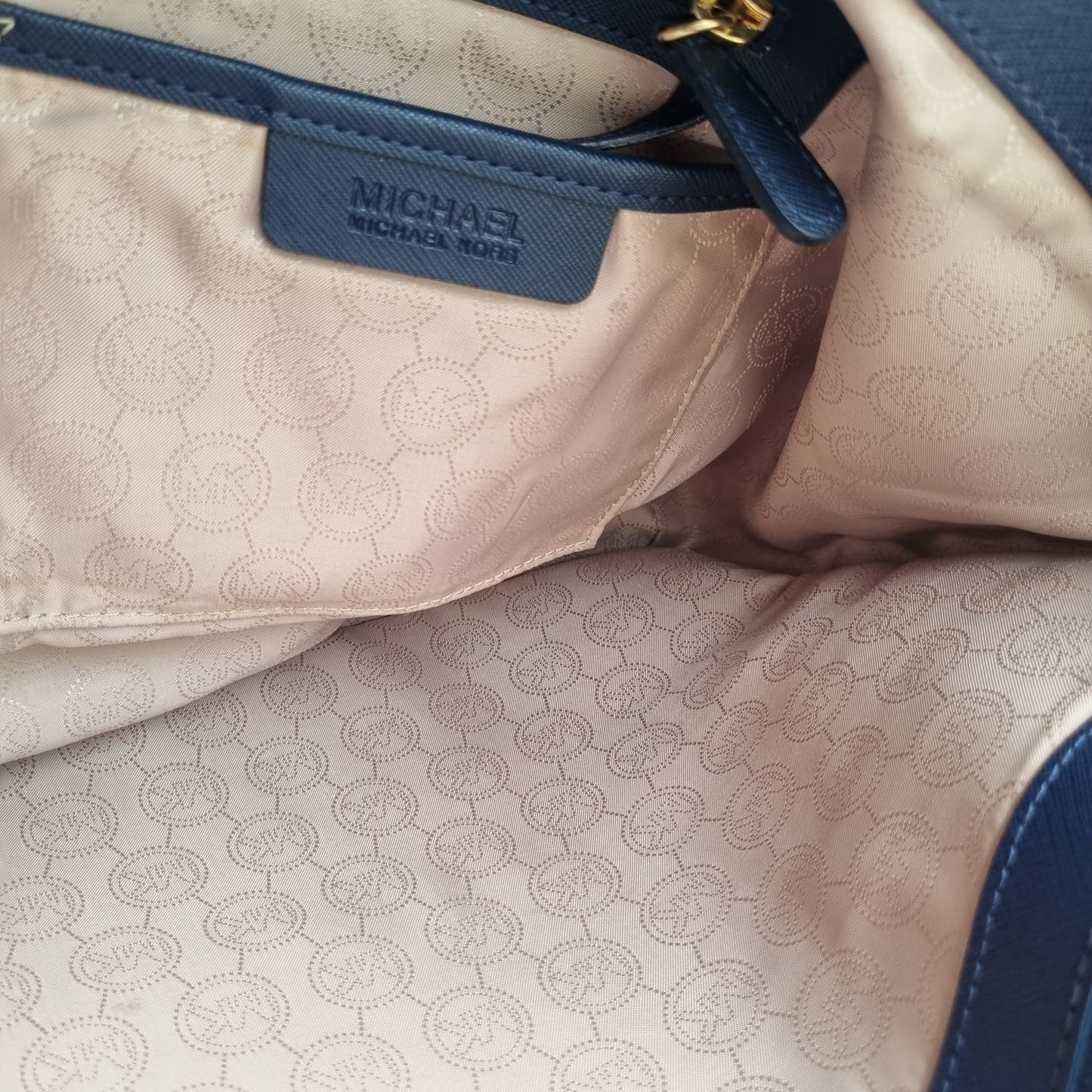 Michael Kors Jetset Travel Large Blue Size 38x15x29
