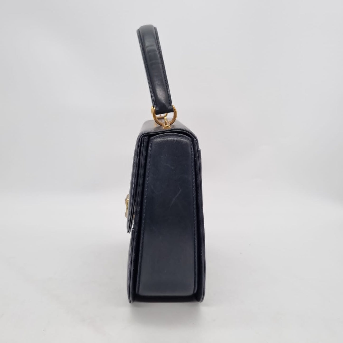 Gucci Vintage Shoulder Bag Black Size 21x28x18