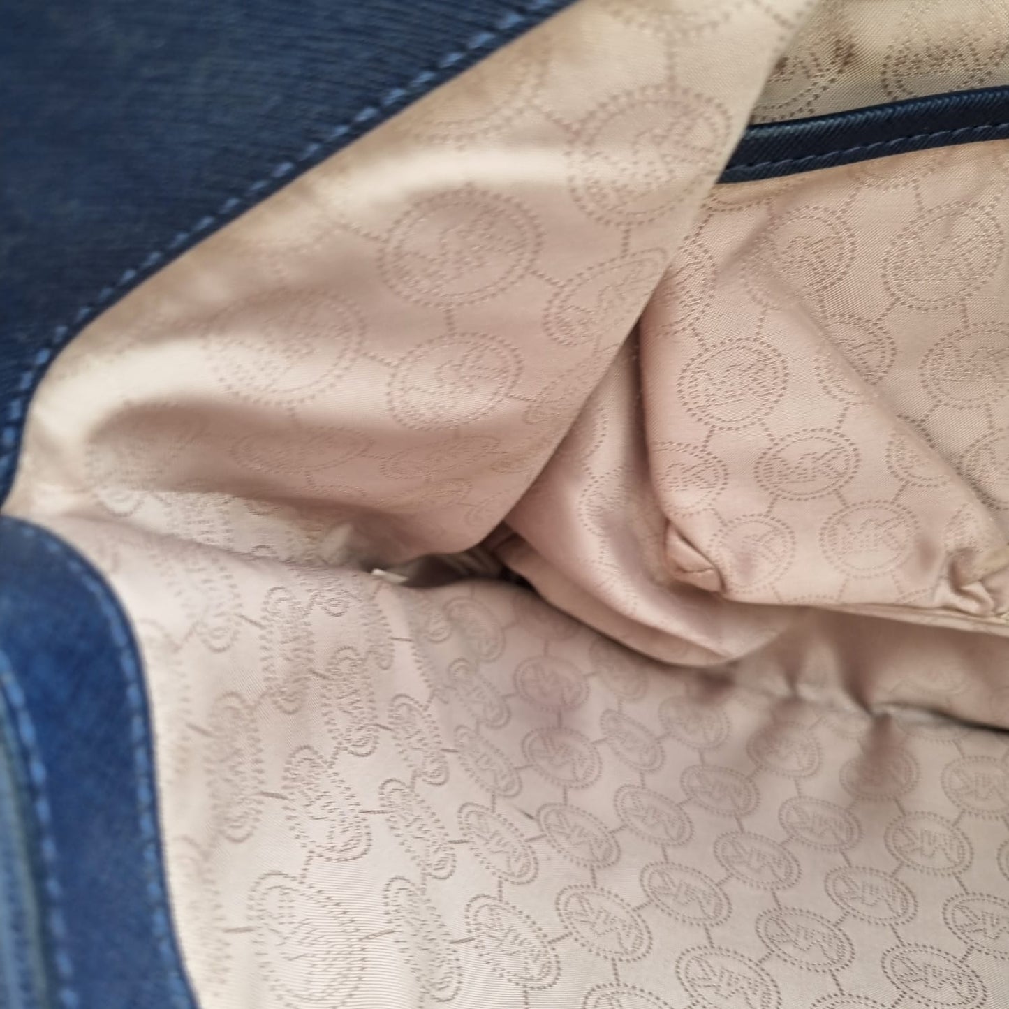 Michael Kors Jetset Travel Large Blue Size 38x15x29