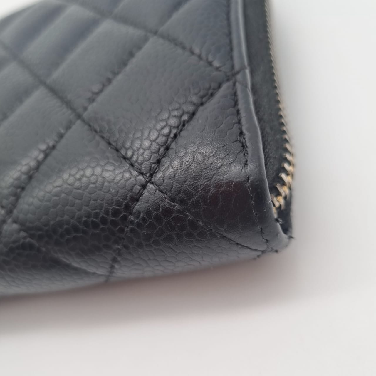 Chanel Zippy Wallet Black Caviar SHW #22 Size 20x12