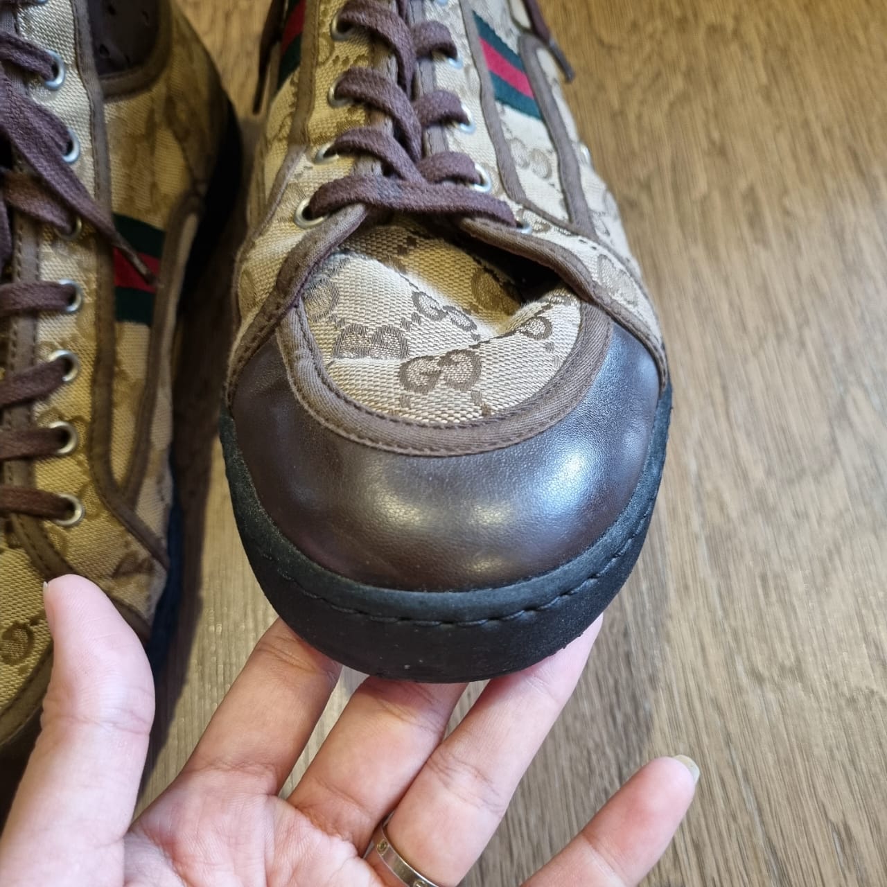 Gucci GG Supreme Boots Brown Size 9/28