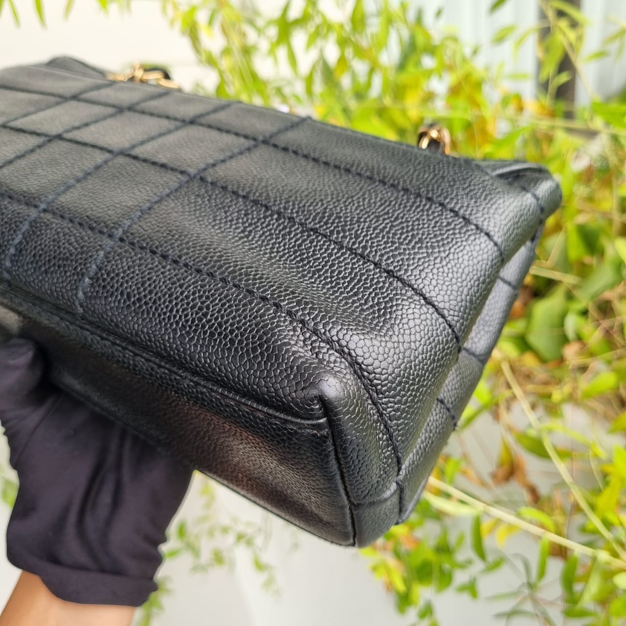 Chanel Vintage Flap Bag Black Caviar GHW (broken Holo) Size 29x9x16