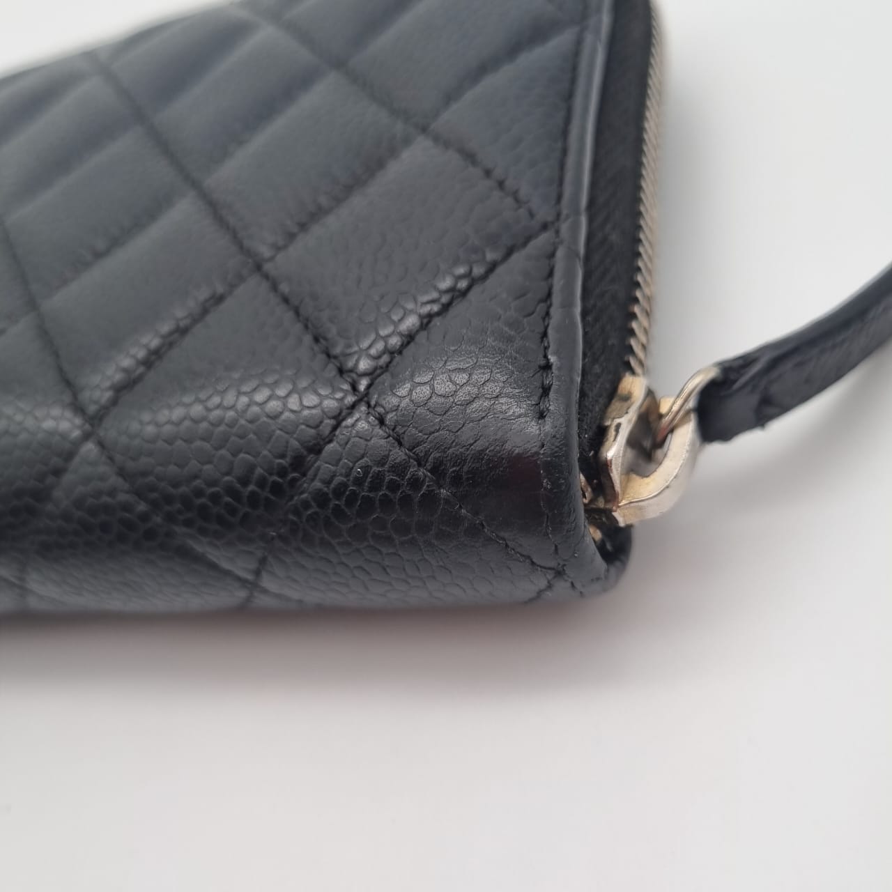 Chanel Zippy Wallet Black Caviar SHW #22 Size 20x12