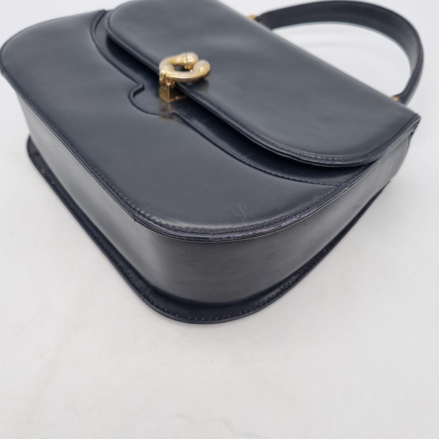 Gucci Vintage Shoulder Bag Black Size 21x28x18