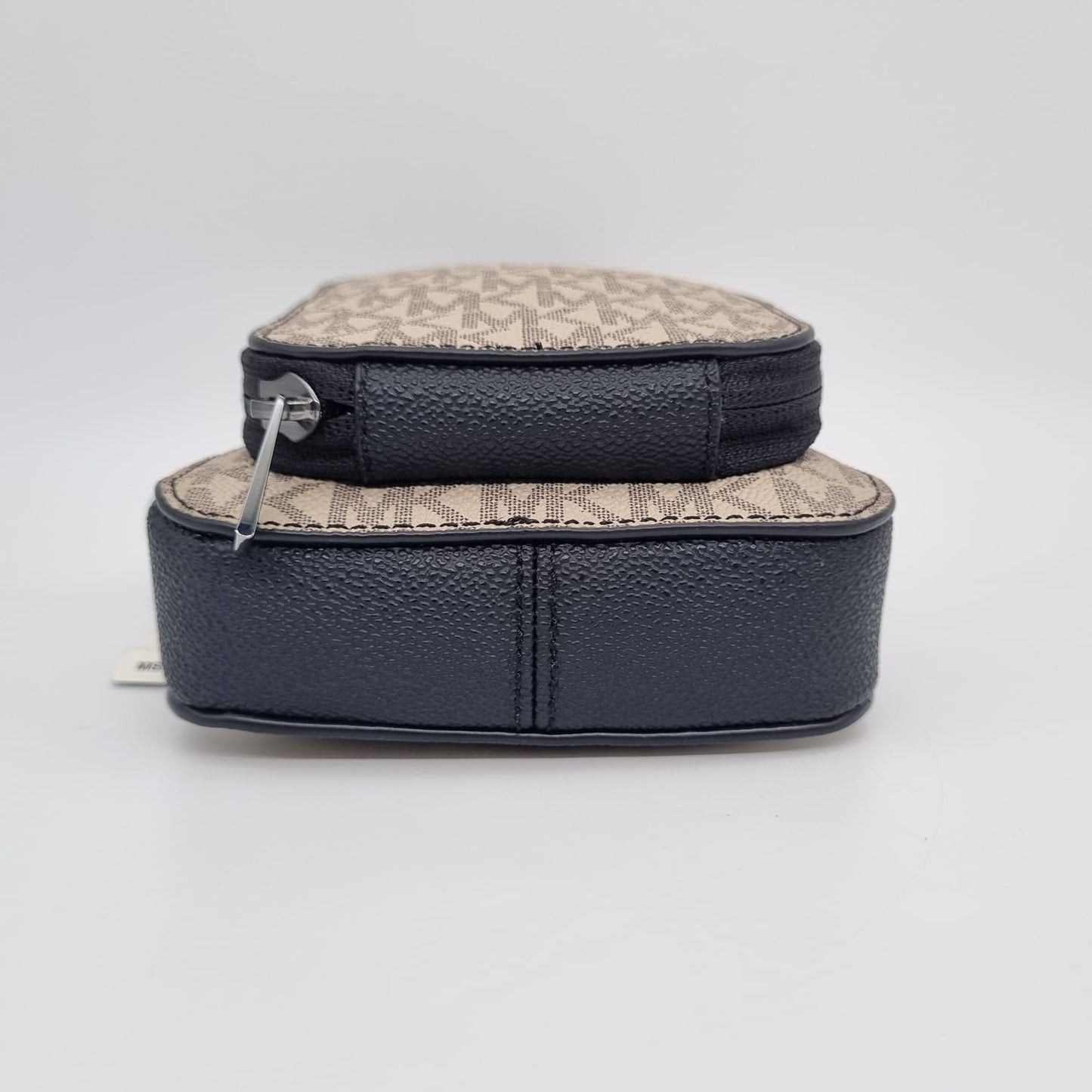 Michael Kors Cooper Phone Wallet Xbody Black Size 12x6x19