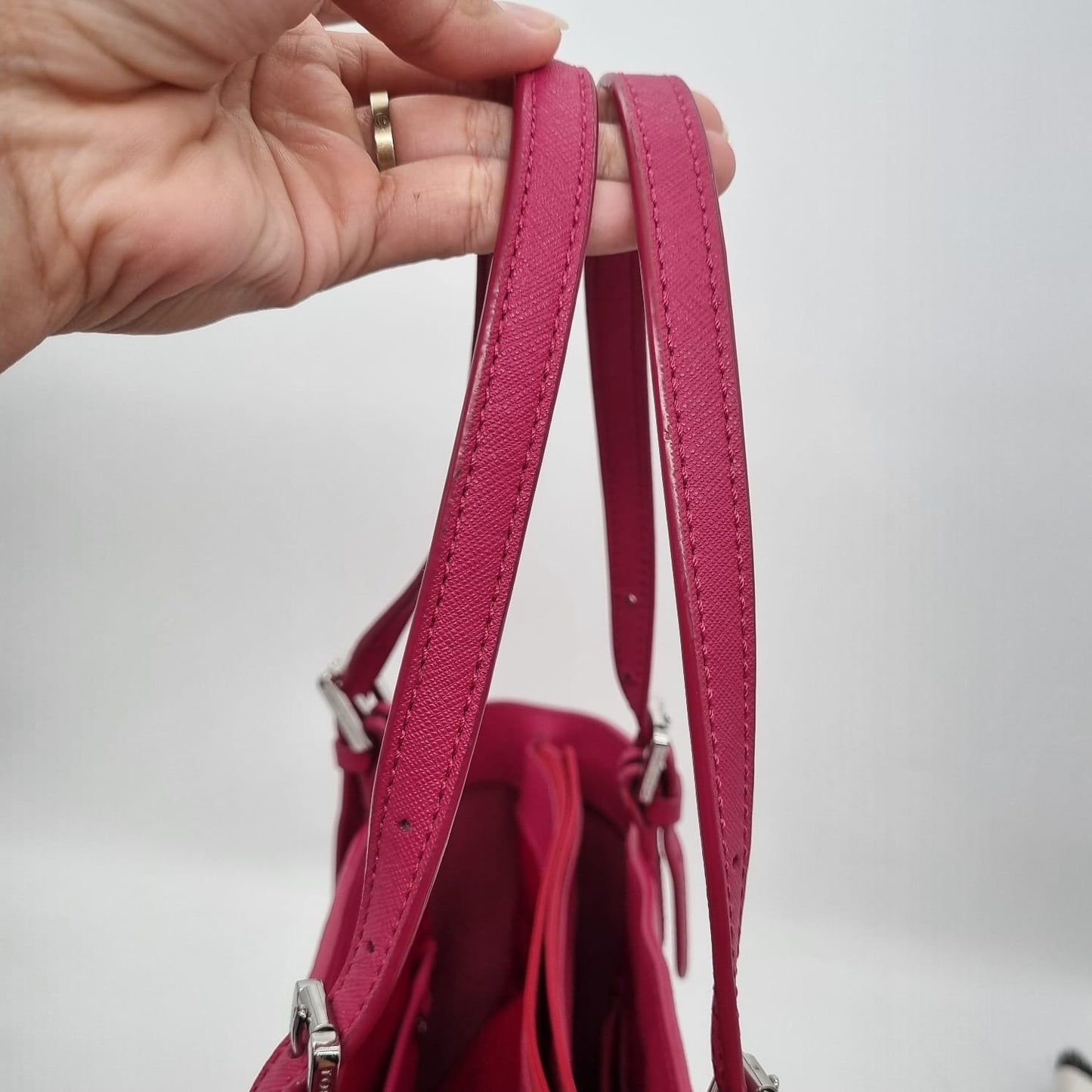 Tory Burch Emerson Tote Bag Red Size 30x10x21