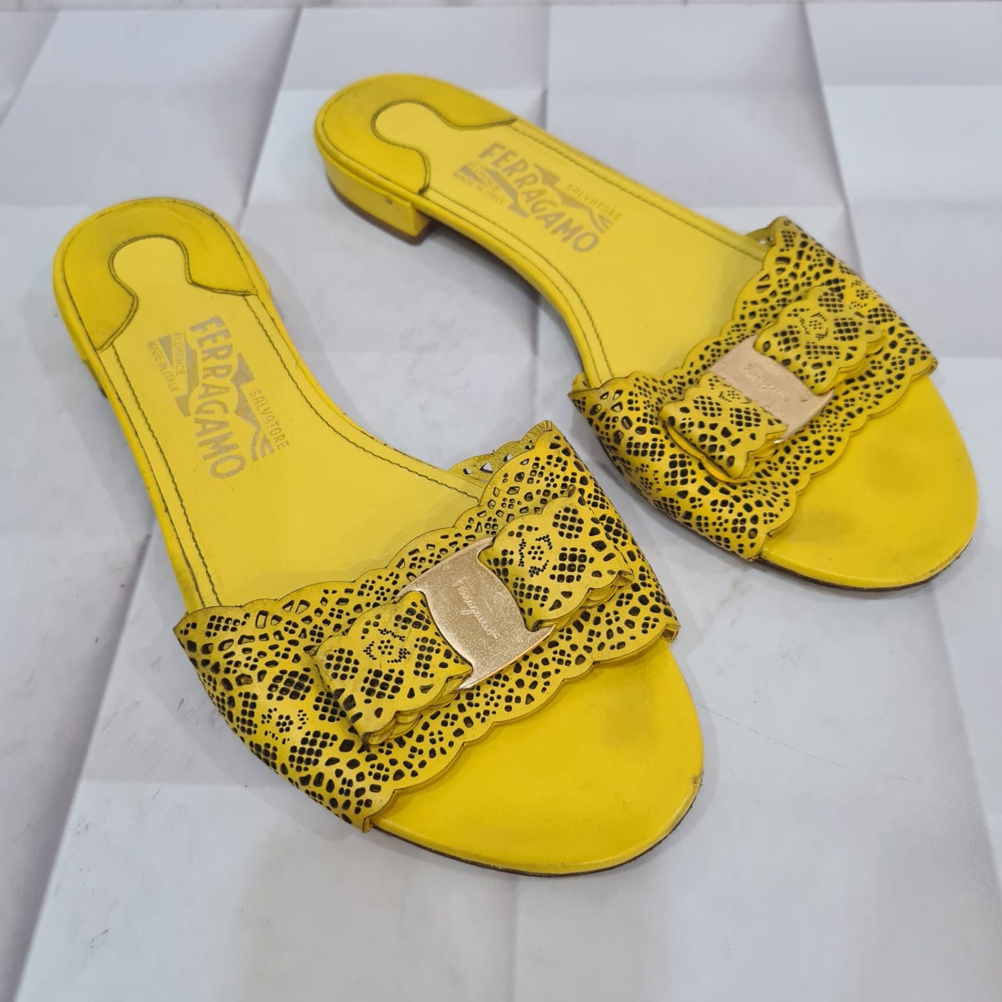 Salvatore Ferragamo Sandal Yellow Size 8/25
