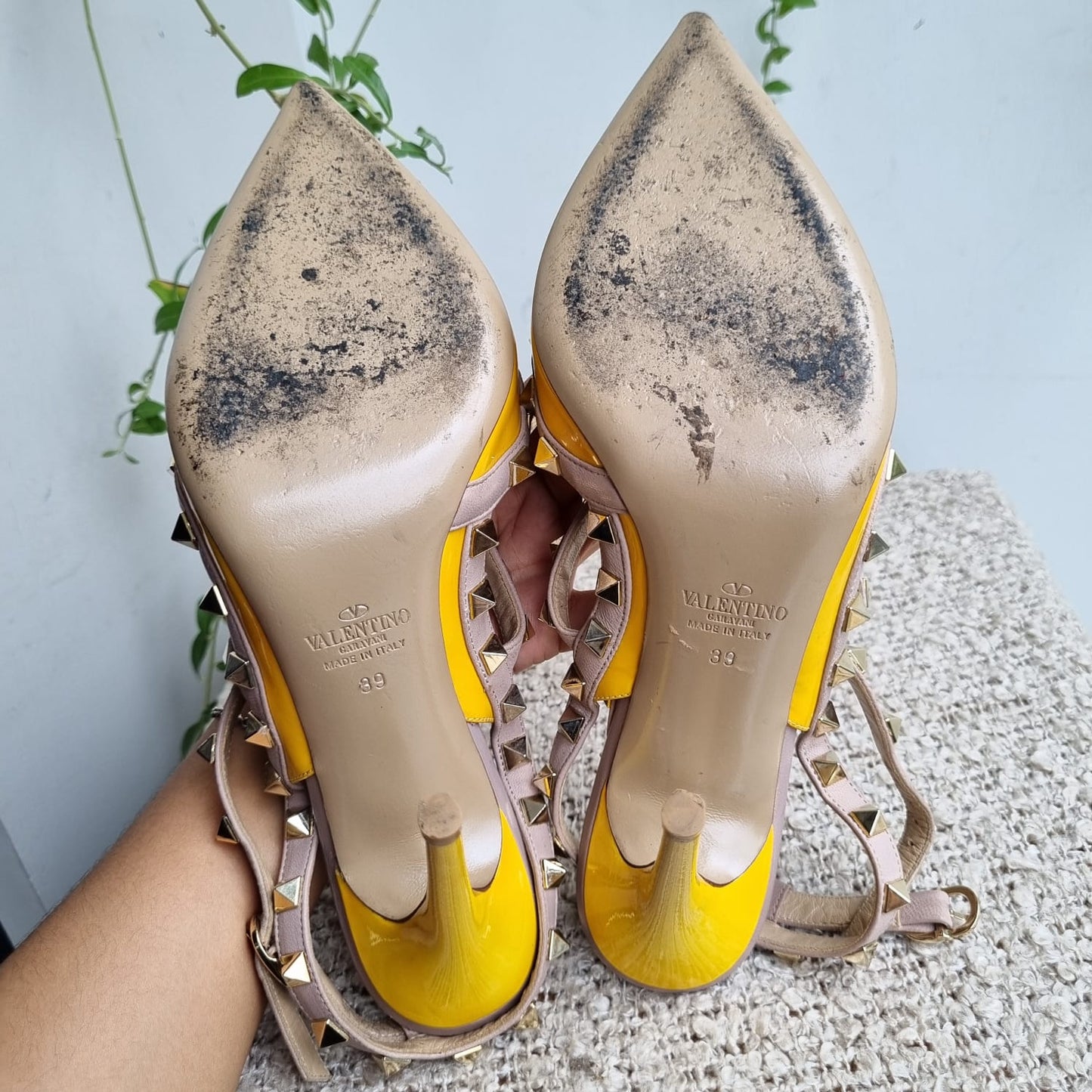 Valentino Rockstud Ankle Strap Yellow Size 39/26