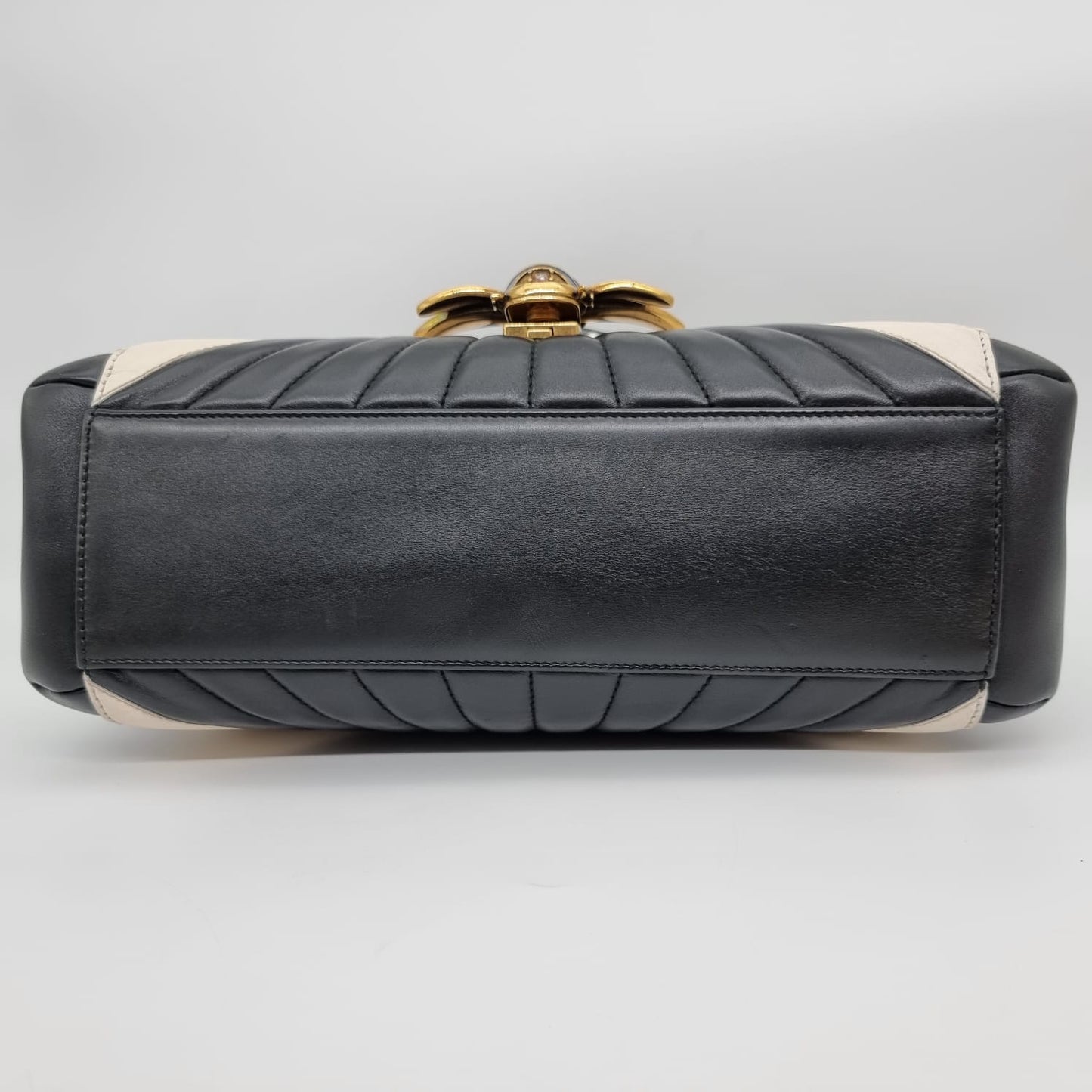 Gucci Bamboo Queen Margaret Top Handle Black White Size 30x8x22