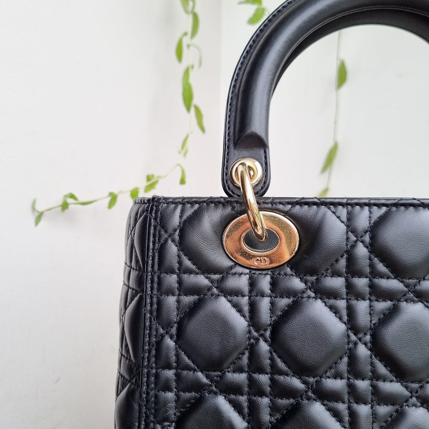 Dior Lady Dior Medium Black LGHW 2020 Size 24x10x21