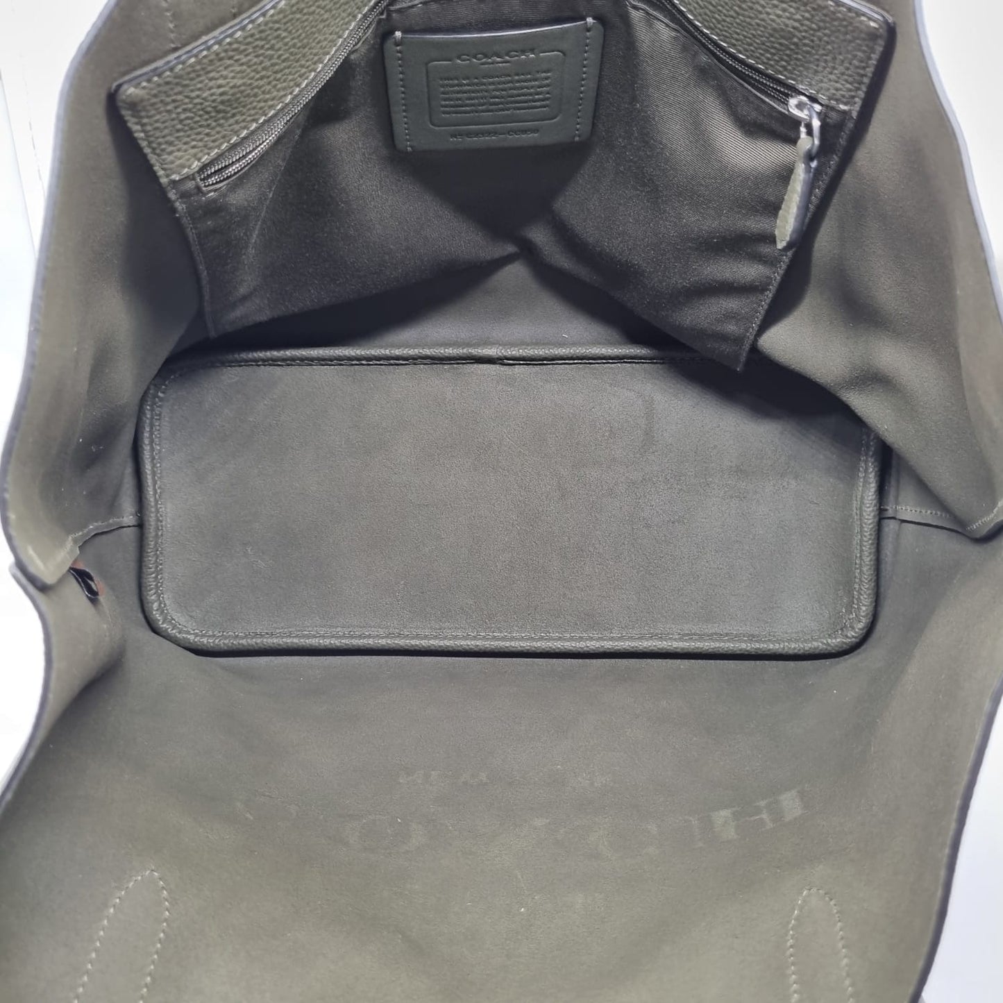 Coach Cameron Tote Olive Size 33x13x28
