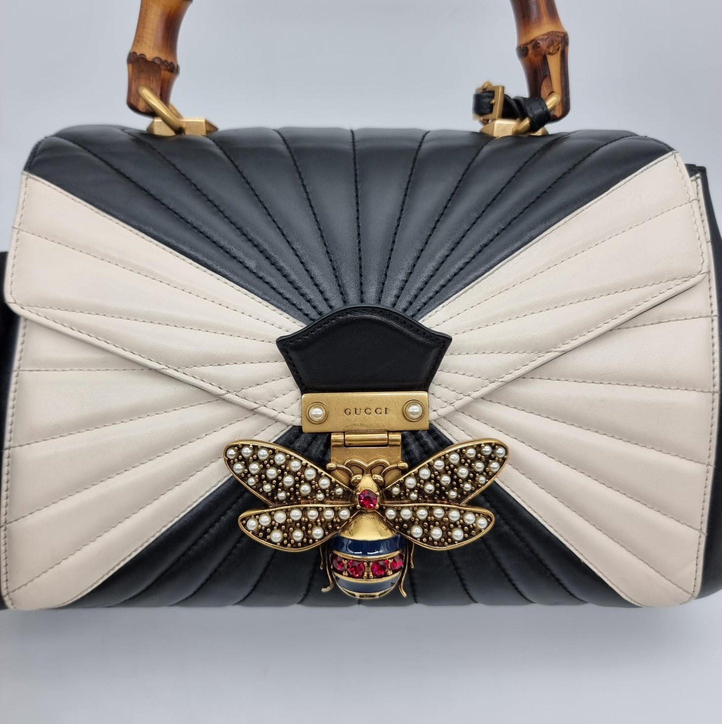 Gucci Bamboo Queen Margaret Top Handle Black White Size 30x8x22