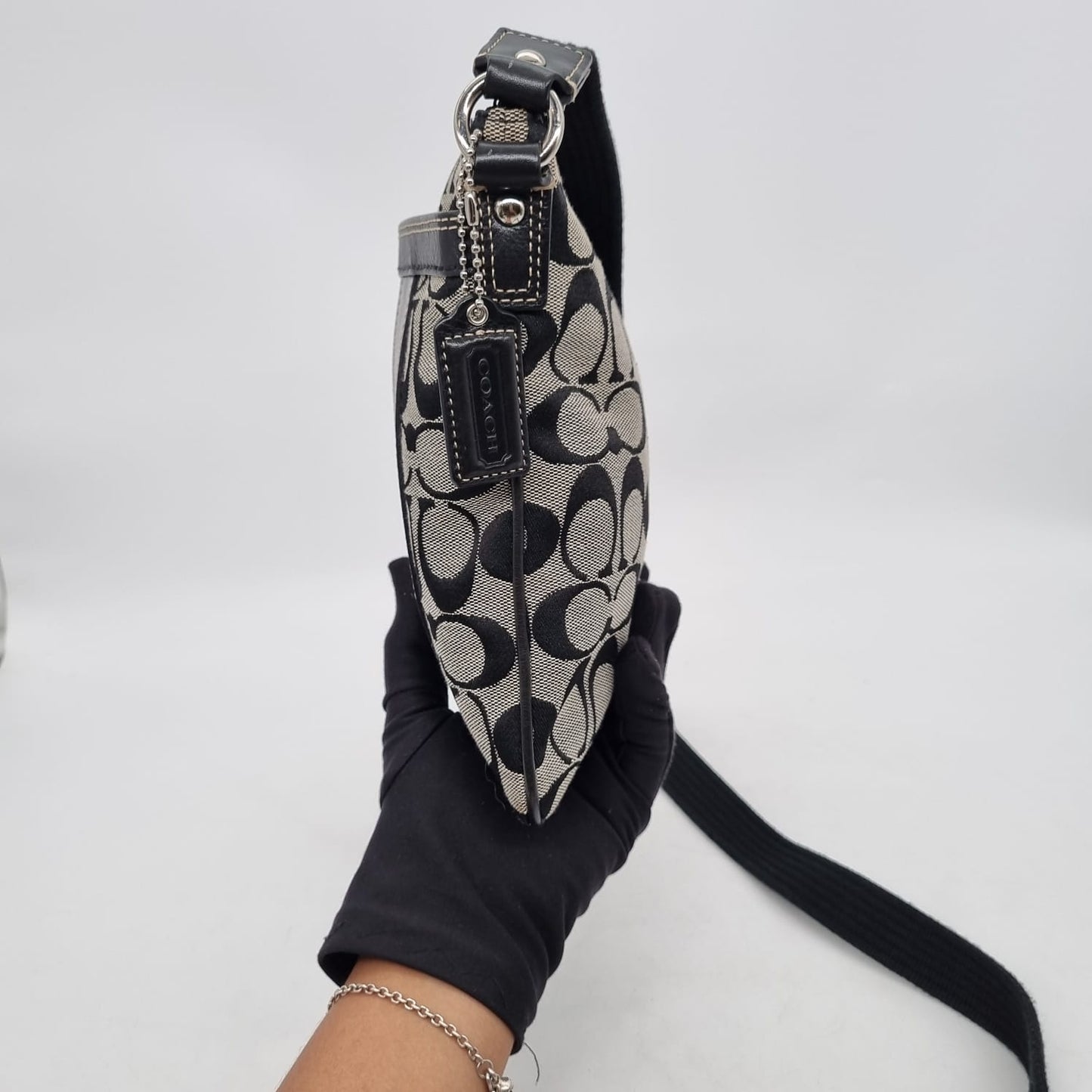 Coach Signature Crossbody Bag Black Size 19x22