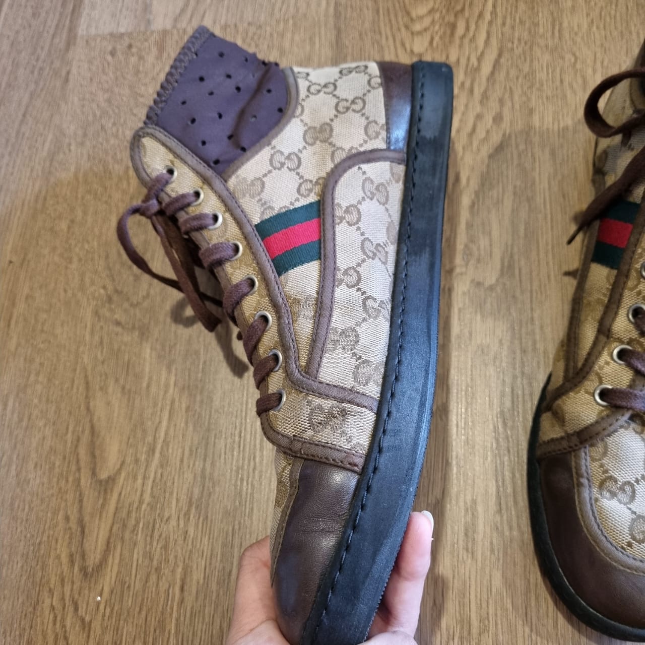 Gucci GG Supreme Boots Brown Size 9/28