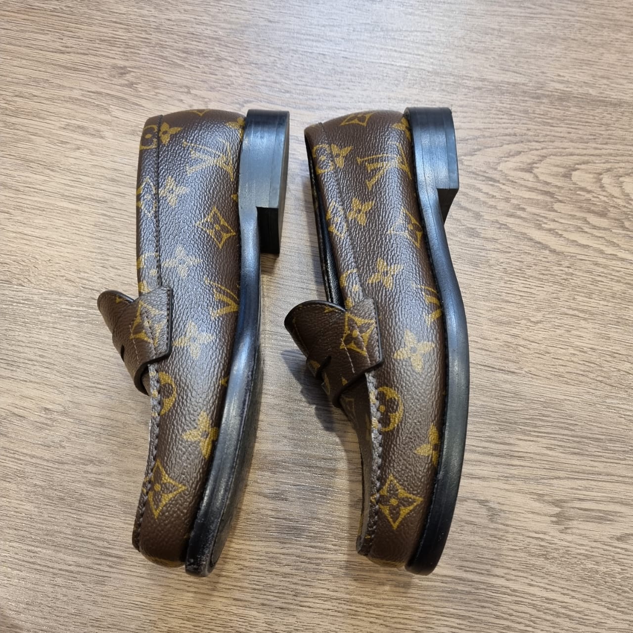 Louis Vuitton Mocasin Plano Chess Loafers Mono Size 35,5/23