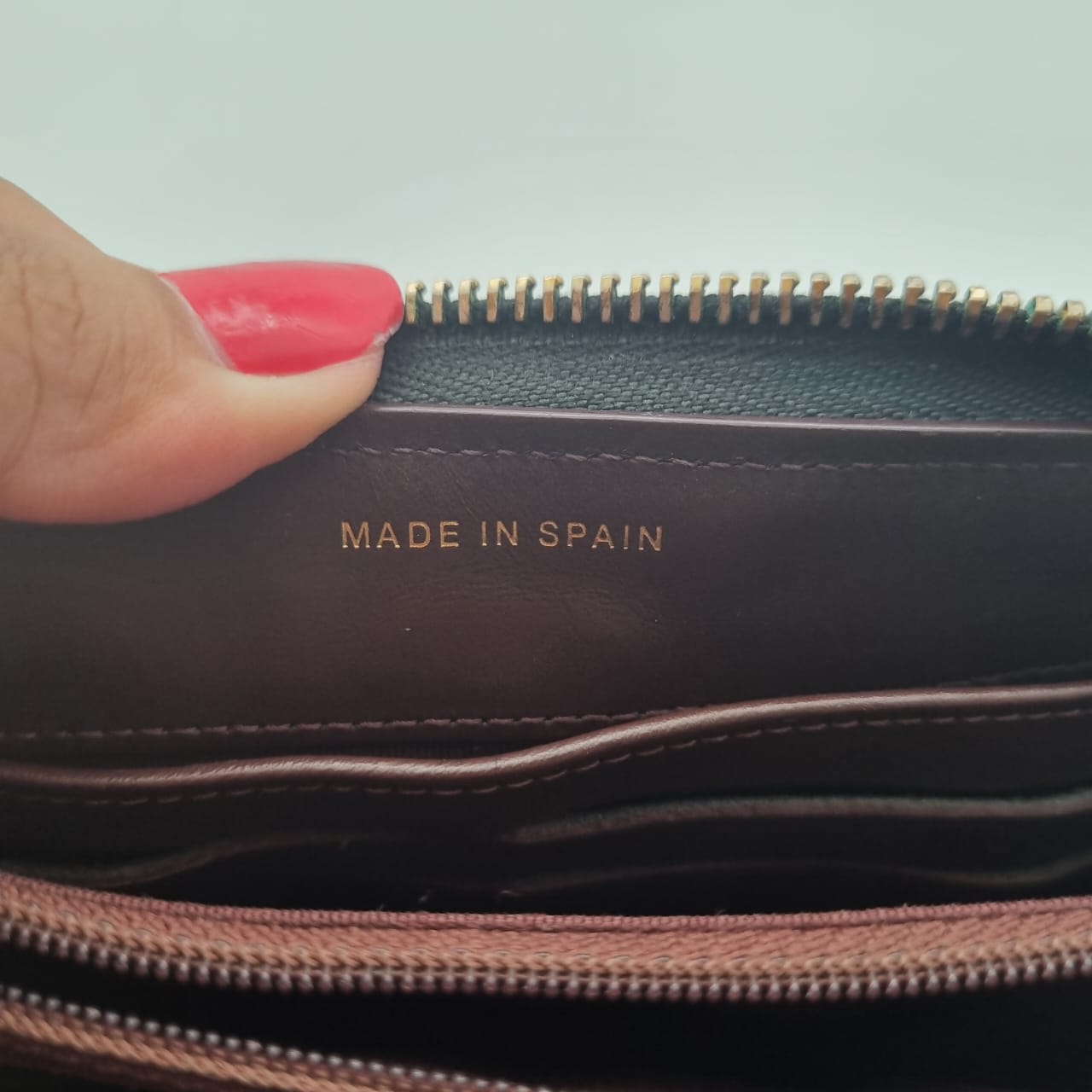 Chanel Zippy Wallet Black Caviar SHW #22 Size 20x12