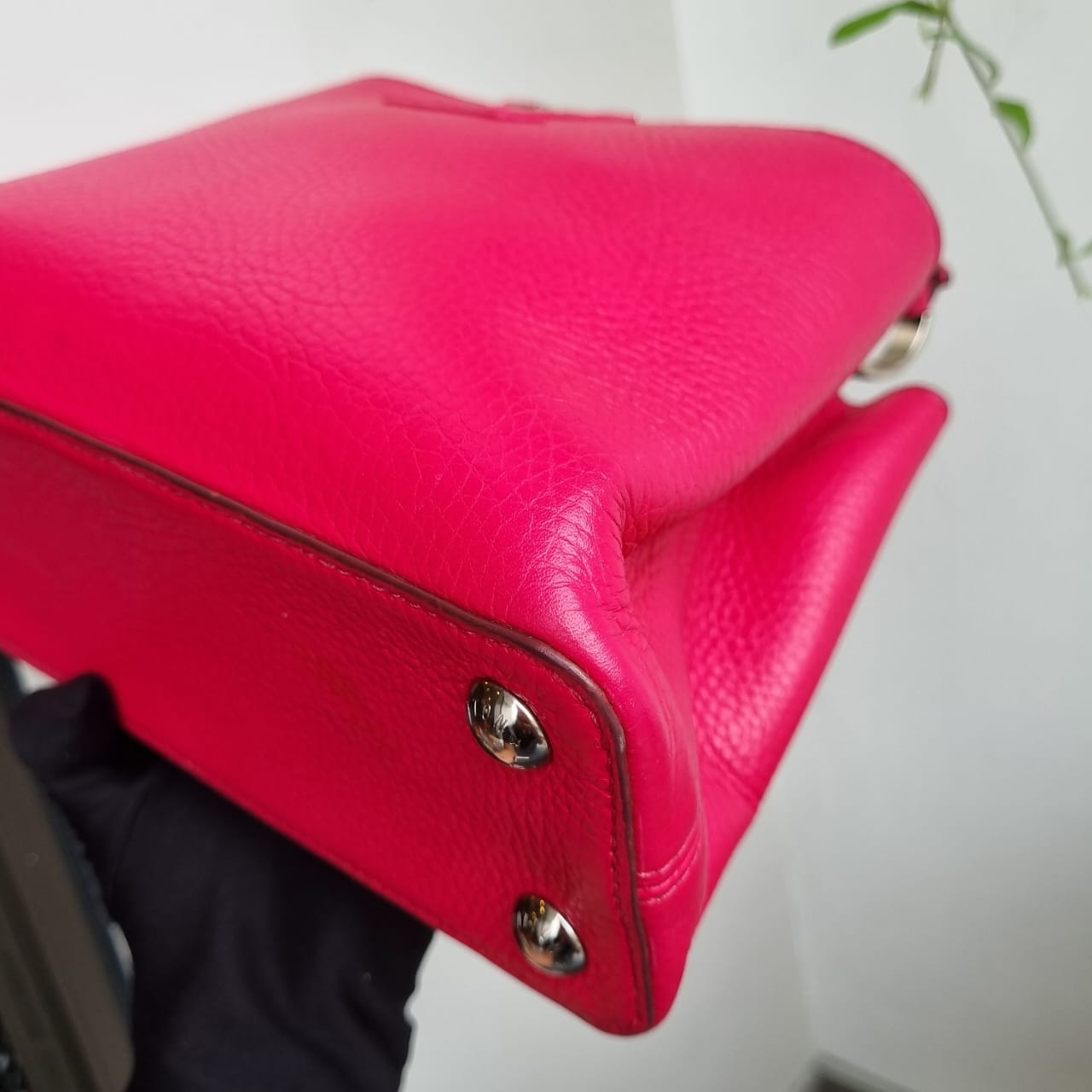 Louis Vuitton Capucine BB Fuschia 2014 Size 27x9x17
