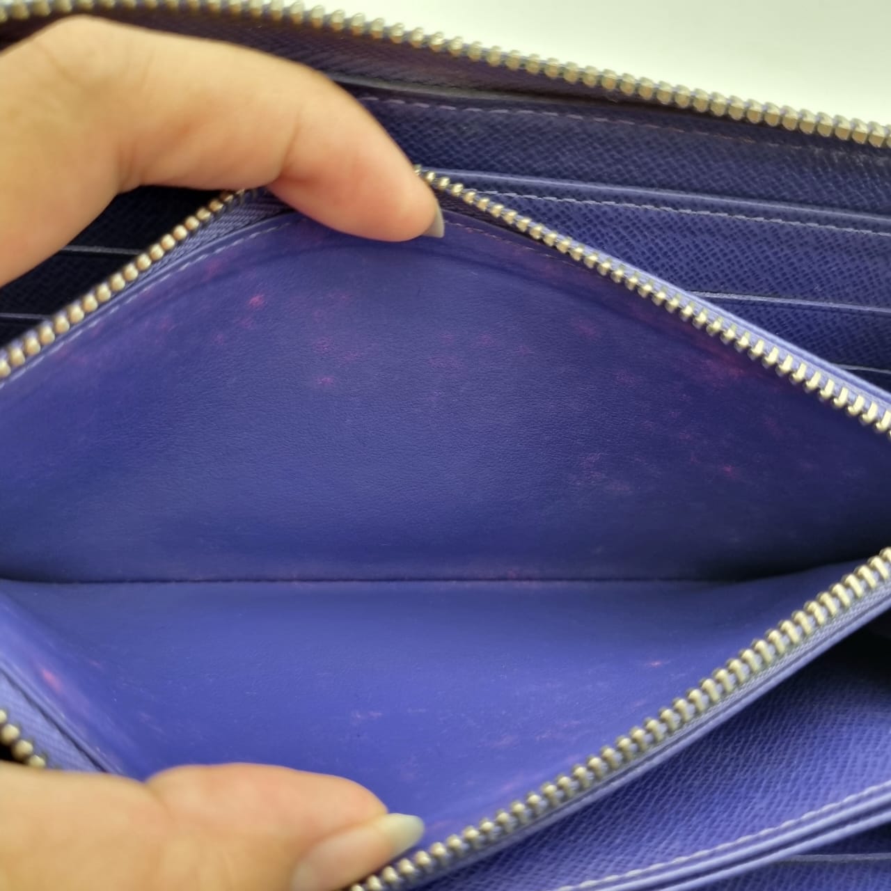 Louis Vuitton Zippy Wallet Blue 2011 Size 19x10