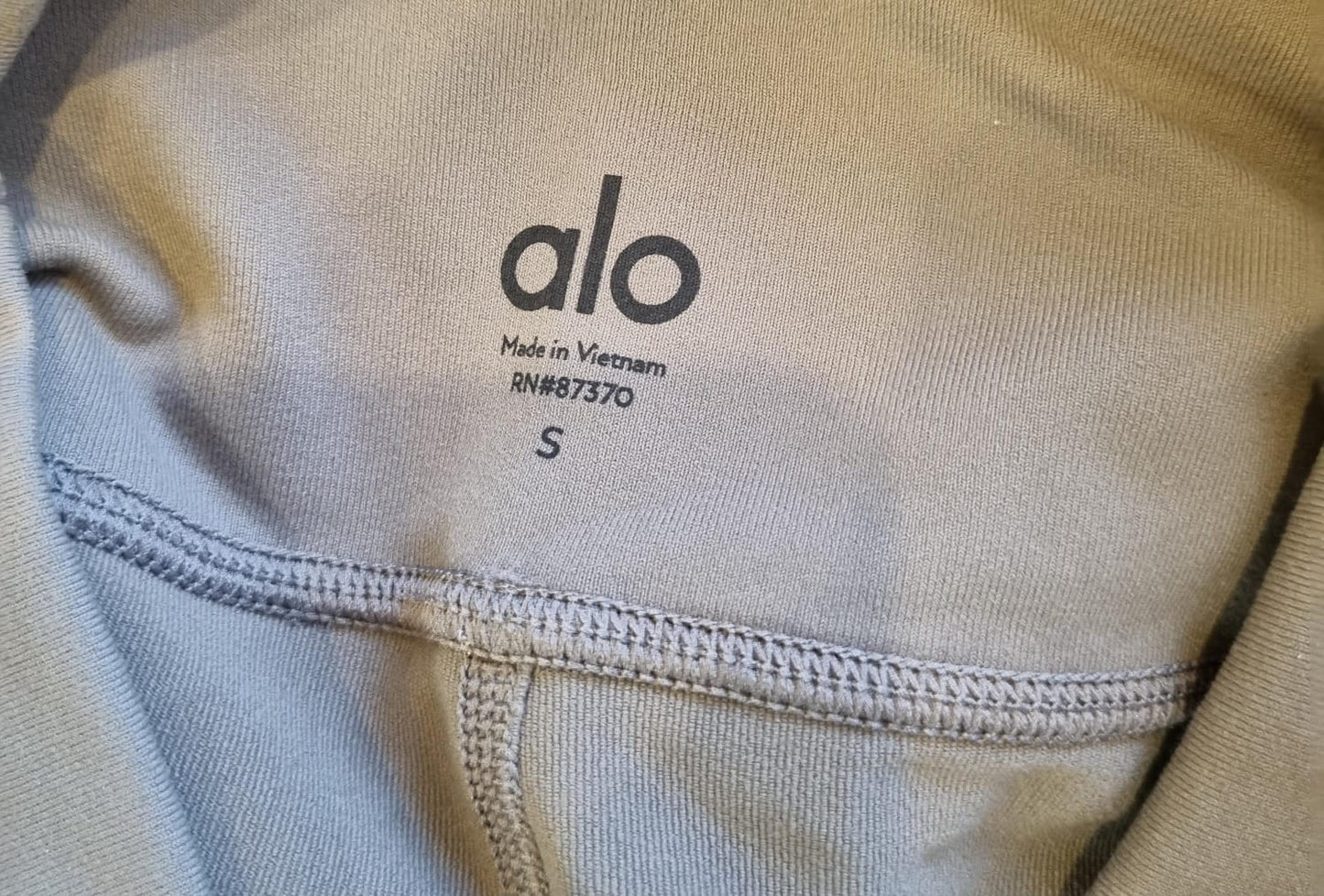 Alo Yoga Legging Olive Branch Size S