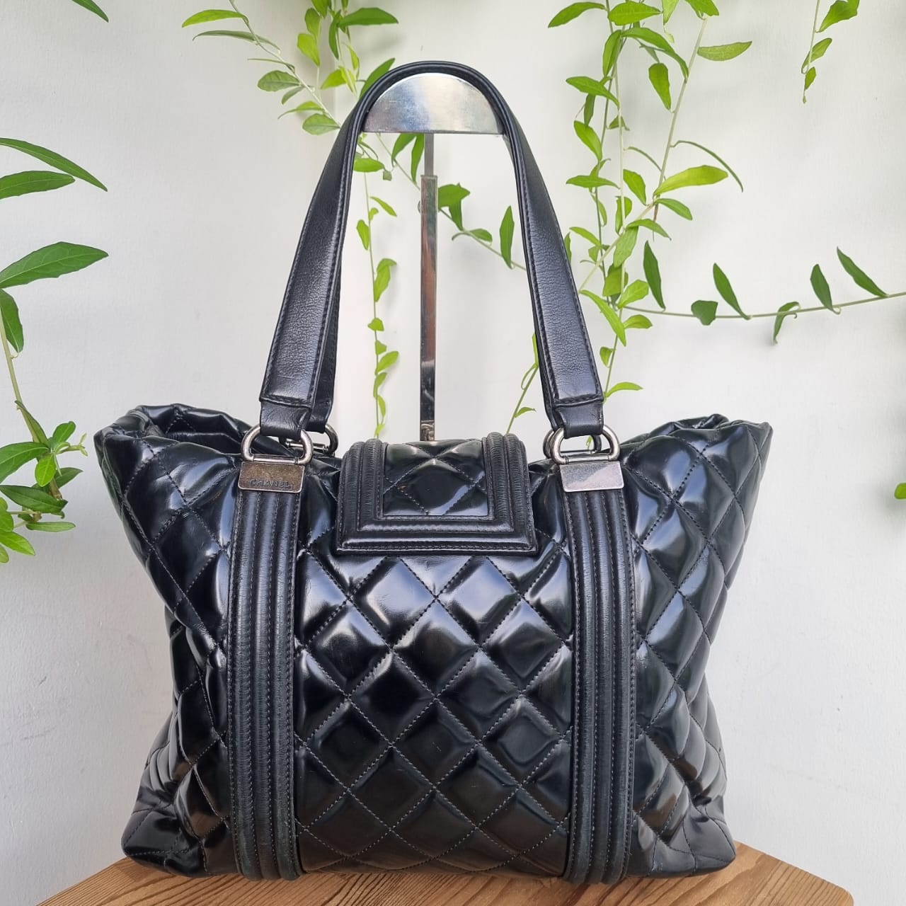 Chanel Boy Shopping Tote Patent Black #16 Size 33x12x25