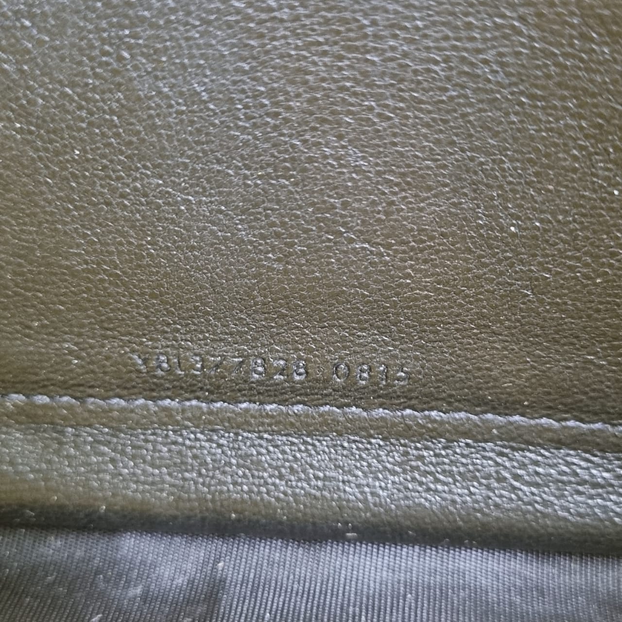 Yves Saint Laurent Envelope Shoulder Bag Jaune 2016 Size 23x15