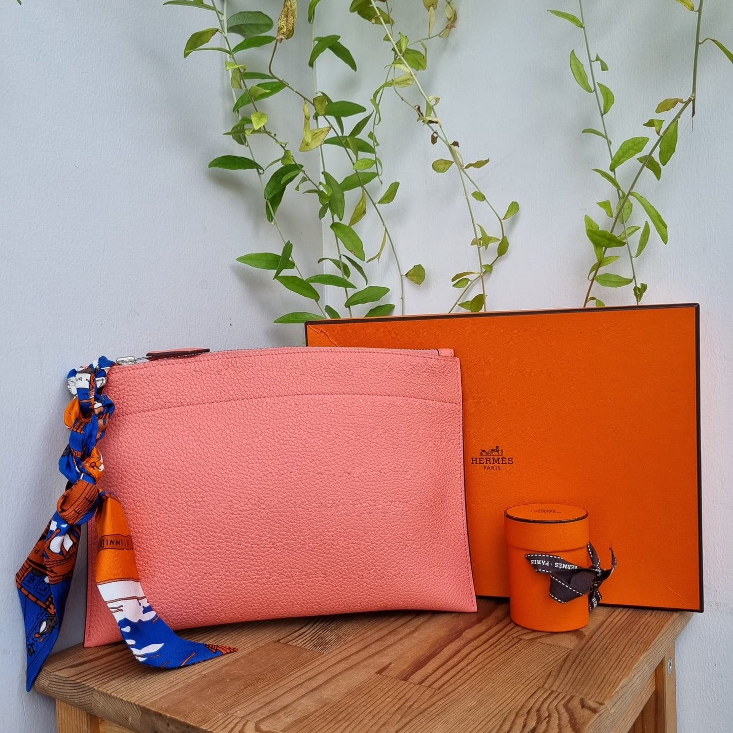 Hermes Bazaar Clutch Bag Logo Pink #T 2015 And Twilly Tie Silk Size