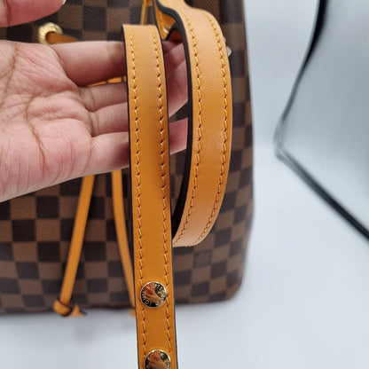 Louis Vuitton NeoNoe MM Damier Ebene Safran 2022 CHIP Size 25x17x25