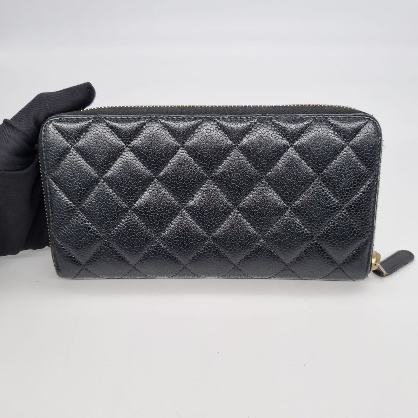 Chanel Classic Zipper Long Wallet Black Caviar #21 size 19x10