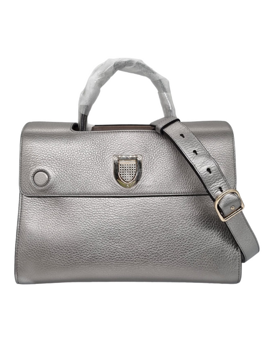 Dior Diorever Grey Metalic Top Handle Tahun 2018 Size 30x13x23