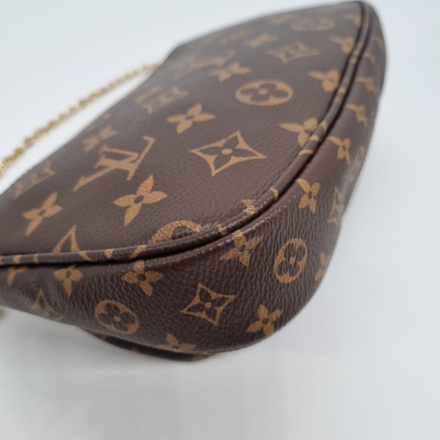 Louis Vuitton Pochette Monogram Rose Clair 2023 CHIP BNIB Size 24x4x14