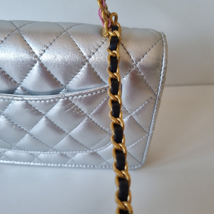 Chanel O-Mini Lambskin Silver CHIP KAEKL 1HE