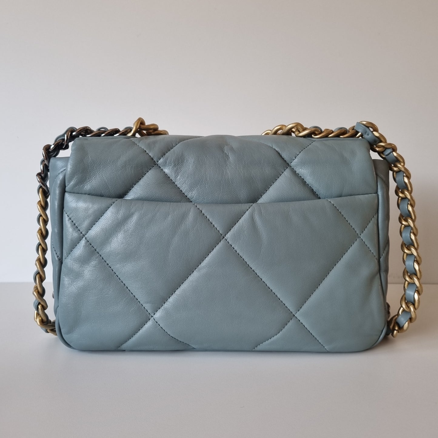 Chanel C19 Medium Ash Blue #30