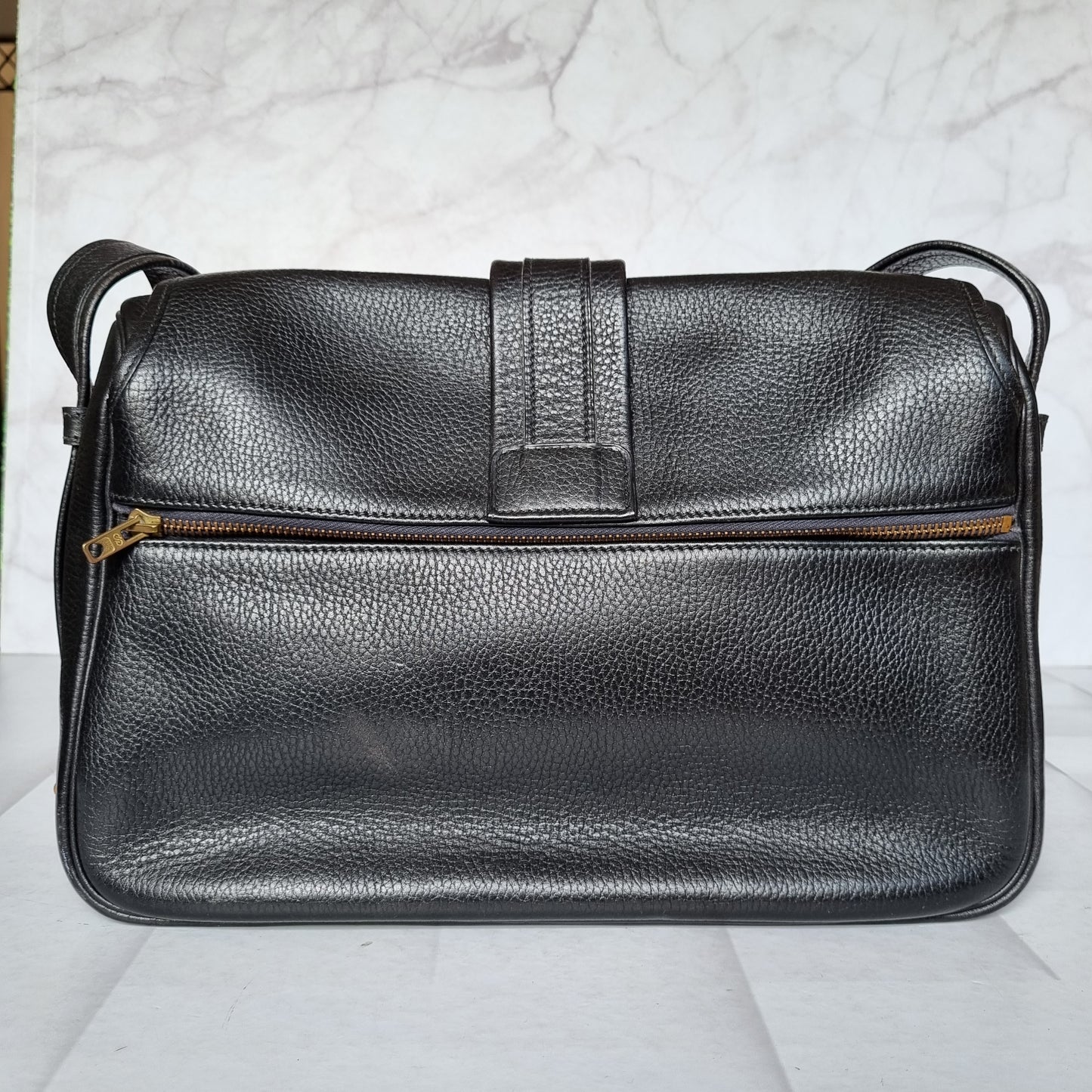 Hermes Nowmeah Vintage Black #O 1985 Size 35x13x26