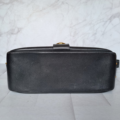 Hermes Nowmeah Vintage Black #O 1985 Size 35x13x26