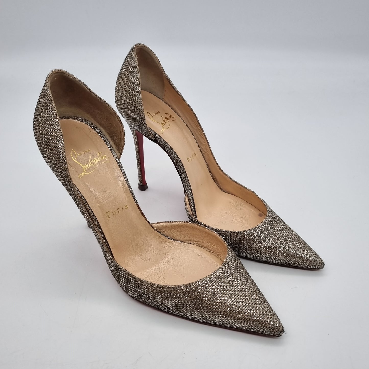 Christian Louboutin Iriza Glitter Heels Gold Size 37,5/26 (dari ujung)