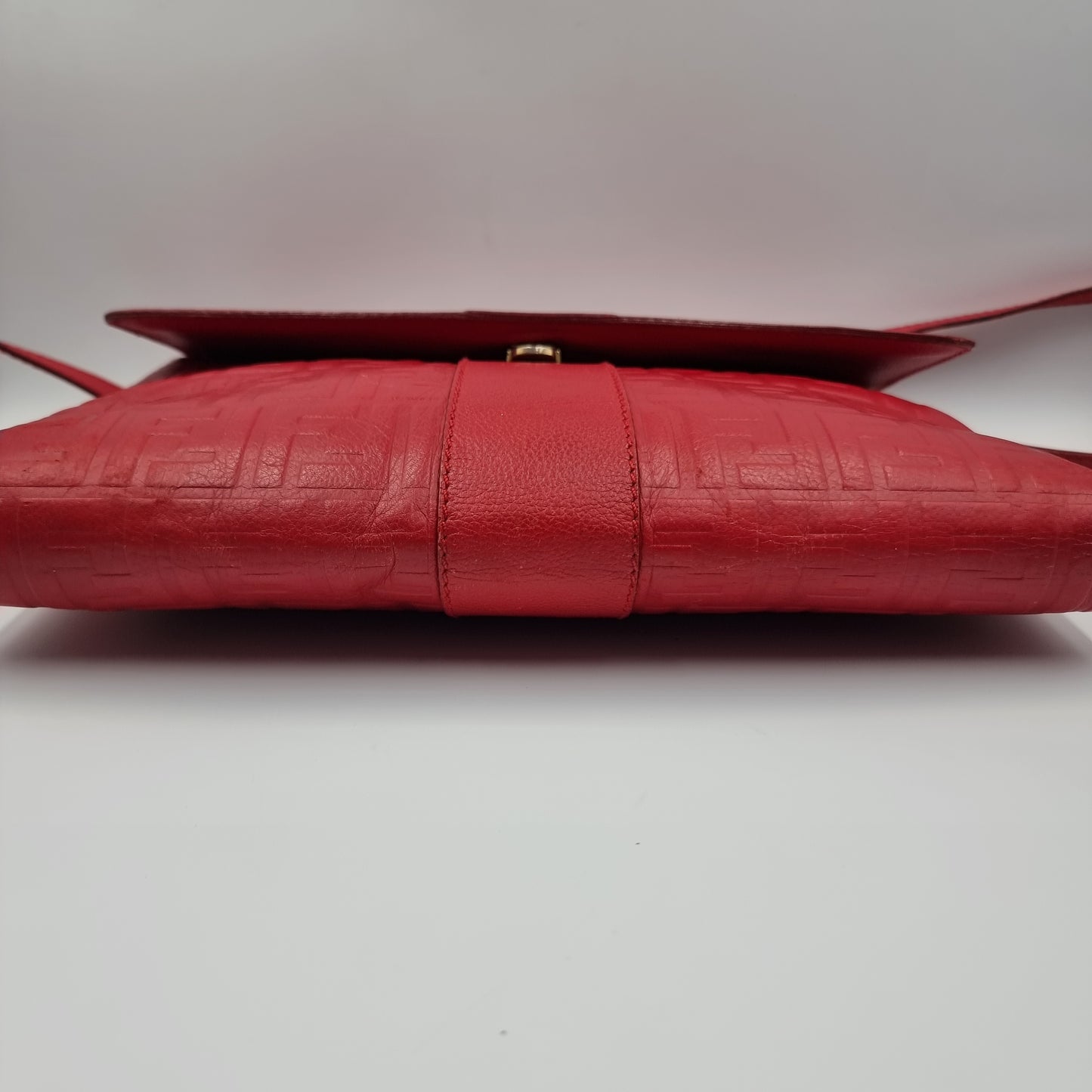 Fendi FF Slingbag red size 30x22