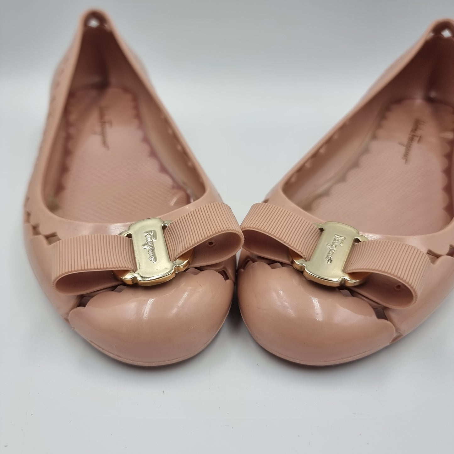 Salvatore Ferragamo Jelly Pump Pink Size 6/23