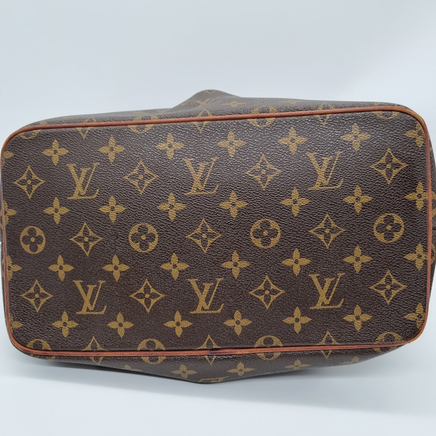 Louis Vuitton Palermo Monogram PM 2011 Size 30x16x28