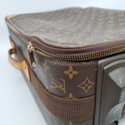 Louis Vuitton Pegase 55 Size 36x19x55