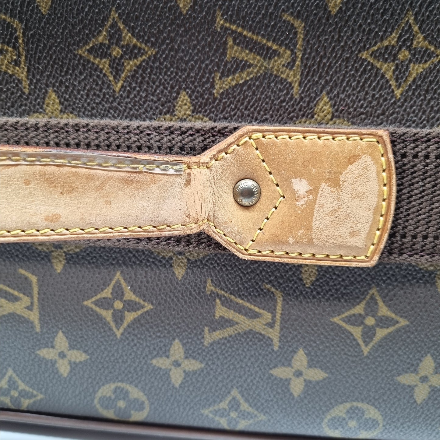 Louis Vuitton Pegase 55 Size 36x19x55