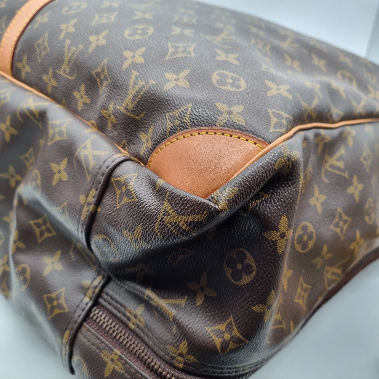 Louis Vuitton Sirius Monogram 1995 Size 63x20x45