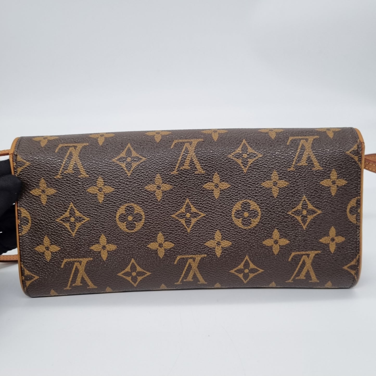 Louis Vuitton Pochette Monogram Twin GM 2001 Size 24x13