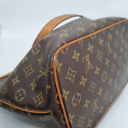 Louis Vuitton Palermo Monogram 2011 Size 30x16x27