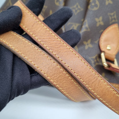 Louis Vuitton Palermo Monogram 2011 Size 30x16x27