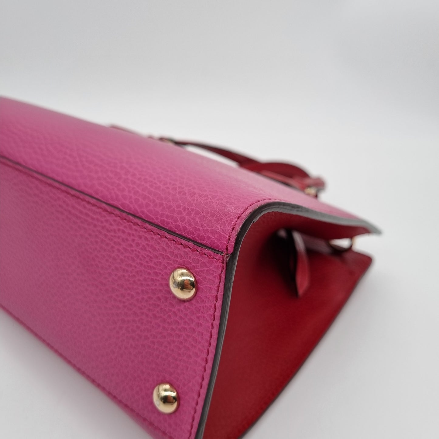 Gucci Soho Top Handle Pink Fuschia Red Size 32x10x22