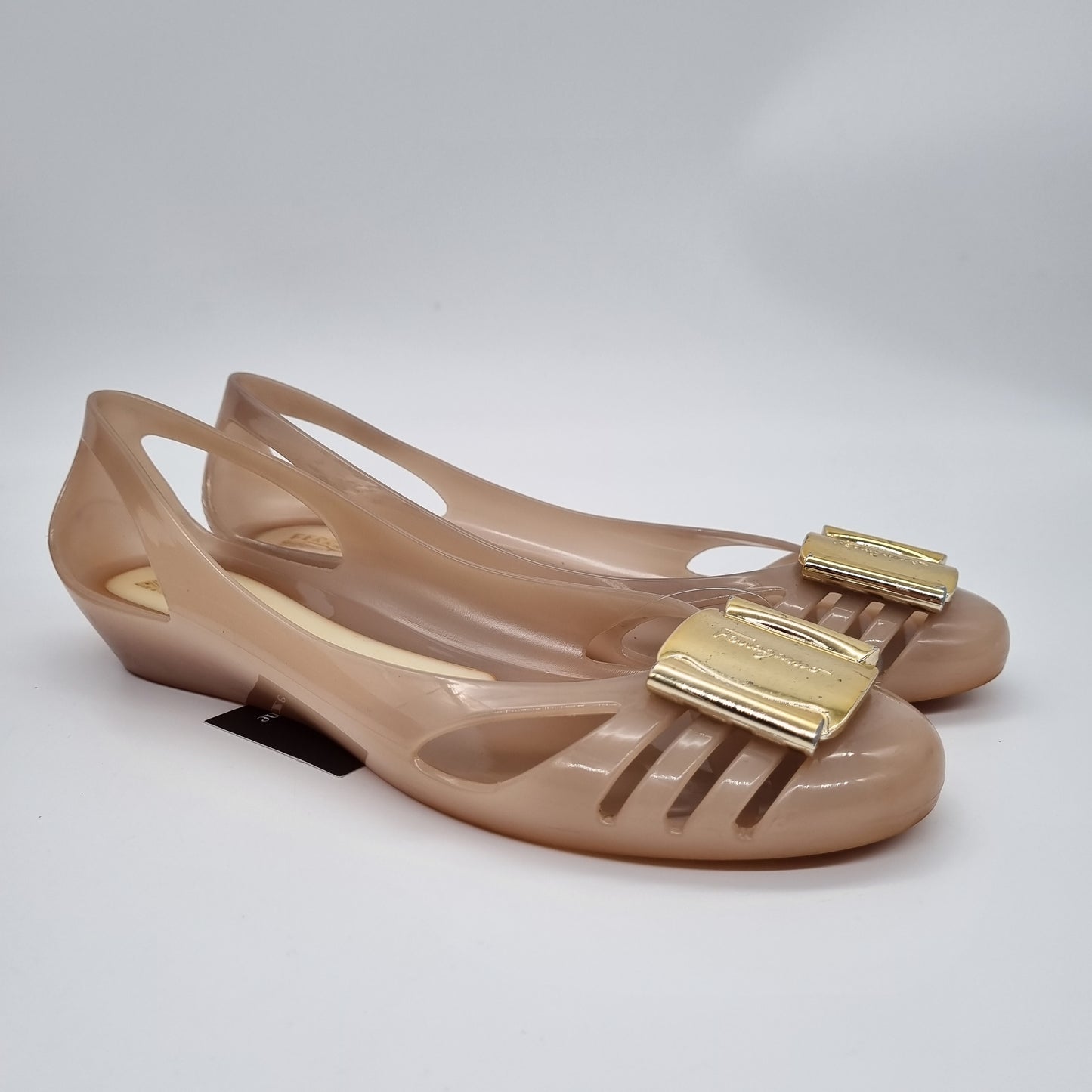 Salvatore Ferragamo Bermuda Jelly Flatshoes Size 8M/24,5