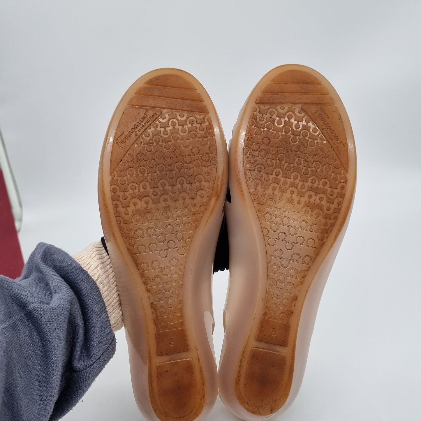 Salvatore Ferragamo Bermuda Jelly Flatshoes Size 8M/24,5